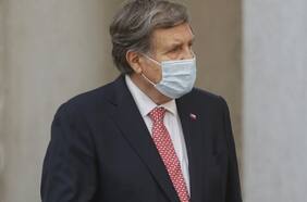 Ministro del Trabajo tras anuncio de huelga en Transbank pese a definición de empresa esencial: “Es una materia que tiene que resolver la Dirección del Trabajo”