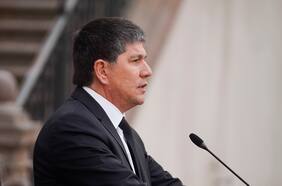 Monsalve responde a la UDI tras pedir su salida: “Mientras esa solicitud no venga del Presidente, yo seguiré abocado en mis tareas”