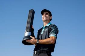 Joaquín Niemann estira su leyenda en Jeddah y gana su segundo título en el LIV Golf