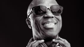 Derrick McKenzie: histórico baterista de Jamiroquai llega a Chile