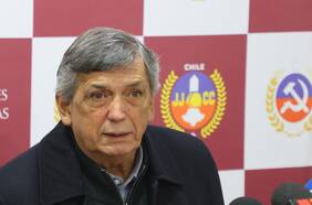 Carmona responde a advertencia de Quintana contra el PC y acusa un “uso mediático abusivo” de la postura del partido sobre Venezuela