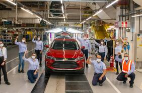Chevrolet de Brasil celebra las 100 mil unidades producidas del nuevo Tracker