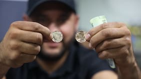 Banco Central pone en circulación la nueva moneda de $50, más liviana y con núcleo de acero