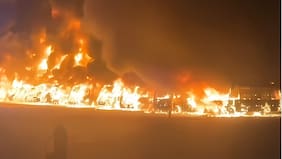 Incendio en garita de buses en Villa Alemana deja 13 vehículos destruidos