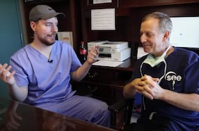 “Podemos acabar con la ceguera en el mundo”: MrBeast costeó cirugías para que mil personas pudieran recuperar la visión