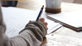 Tu mano dominante podría no estar determinada al nacer, según un estudio