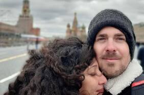 Shaylee Atary, la artista israelí que huyó con su bebé de un mes y supo de la muerte de su esposo durante una entrevista en vivo