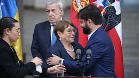 Boric resalta méritos de candidatura de Bachelet a la ONU y Cancillería presenta imagen de campaña