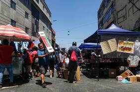 Los conflictos del comercio ambulante en Santiago