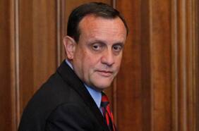 Rector Ignacio Sánchez reconoce gestiones para finalizar vínculo de Ángela Vivanco con la PUC