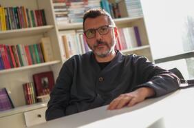 Alberto Fuguet: “La izquierda joven es muy Disney, muy de arbolitos, y han visto Frozen. Es un triunfo pop”