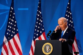 Vic Fingerhut, estratega demócrata: “Está claro que estamos perdiendo, y cada día que la decisión de Biden sigue en el centro de atención, perdemos tiempo valioso”