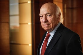 Vittorio Corbo prevé que el Banco Central mantendrá o subirá la tasa de interés en los próximos meses