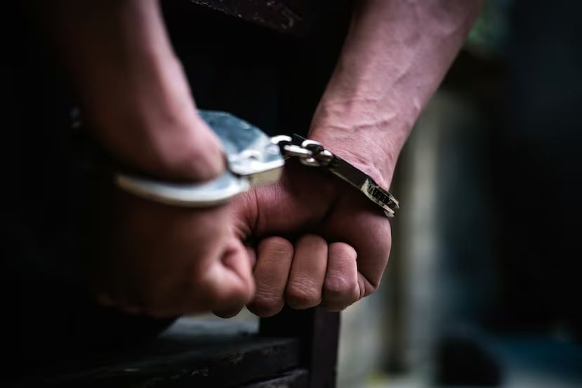 Dos chilenos arrestados en Missouri acusados de robar casas en diferentes estados de EE.UU.
