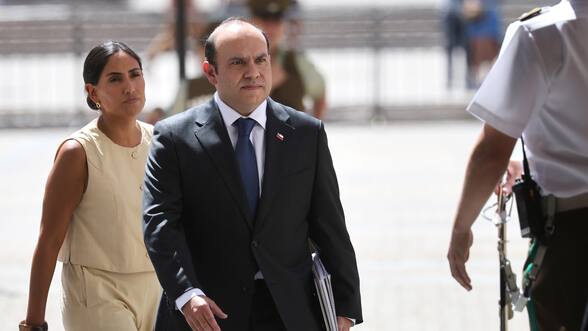 Máximo Pavez llega a La Moneda para asumir como subsecretario del Interior: es la primera autoridad de Kast en instalarse