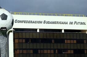 El primer coletazo del desaire por el Mundial de 2030: vicepresidente de la ANFP renuncia a su cargo en la Conmebol