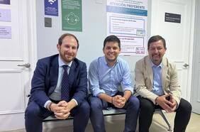 Alcaldes electos de Huechuraba, Independencia y Macul se hacen test de drogas y llaman a otras autoridades a realizarlo