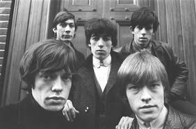 Satisfaction de The Rolling Stones: un tema de relleno que se convirtió en encarnación del rock