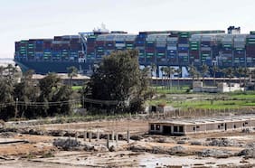 El Ever Given fue liberado y el tráfico en Canal de Suez se reanuda