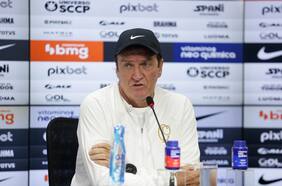 Escándalo en Corinthians: el DT Cuca abandona el cargo después de seis días por una condena por violación de hace 36 años