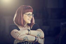 V.E. Schwab, escritora: “J.K. Rowling hirió repetidamente a sus seguidores y negó la identidad transgénero”