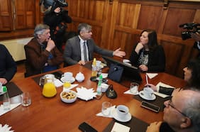 Oposición se reúne en la sede del PS y hacen llamado para operar en unidad y enfrentar “afectaciones” a los derechos de las personas