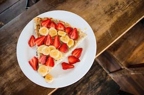 Desayunos sin pan ni harinas: 2 recetas saludables y rápidas para empezar el día con energía