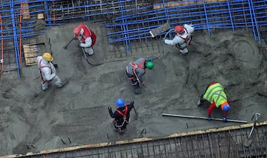 Desempleo baja levemente, pero creación de nuevos puestos de trabajo se vuelve a desacelerar