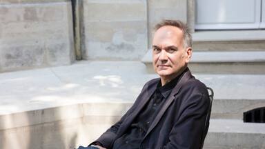 Reseña de libros: de Hervé Le Tellier a Jonathan Haidt