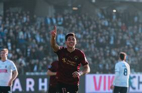 Con una fotografía que exhibe su nueva musculatura: Darío Osorio vive su mejor momento en Europa