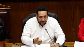 “Es una señal de transversabilidad”: ministro Cataldo respalda posible renuncia de Jara al PC de salir electa