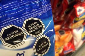 Estados Unidos está a punto de implementar ley chilena de etiquetado de alimentos