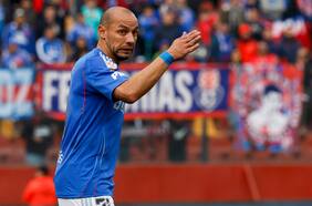 ¿Fue una burla? El gesto de Marcelo Díaz en la U que provocó la ira de Javier Correa en Colo Colo previo al Superclásico