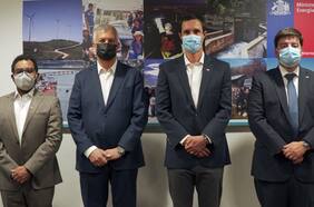 Jobet defiende aprobación de central Los Rulos y futuro ministro de Energía declina referirse al tema