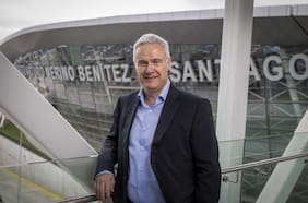 CEO del Aeropuerto de Santiago: La meta es superar los 27 millones de pasajeros en 2026, aunque se ve difícil con la crisis del petróleo