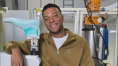Kylian Mbappé rompe con Nike y firma por la marca de Roger Federer y Thierry Henry