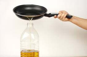 Consejos para reutilizar y eliminar el aceite de cocina