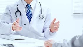Lo que debes saber sobre el cáncer: cuándo hacerse pruebas preventivas y cuáles son los síntomas de alarma