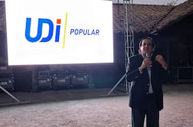 Alcalde y concejales UDI de Colina realizan cena de desagravio a exministro Pérez tras desestimarse acusación constitucional