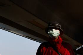 ¿Qué sabemos de “Minotauro”? La temible variante que amenaza llegar a Chile en las próximas semanas