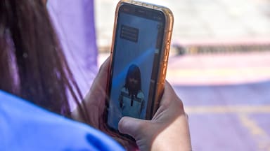 “Hazla corta, tómate la foto hoy”: Junaeb incentiva captura temprana de la TNE en estudiantes que pasan a 5° Básico y 1° Medio