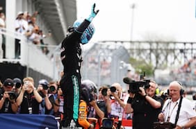 George Russell deja atrás los líos con Kimi Antonelli y se queda con la pole position del GP de Canadá