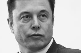La actividad de Elon Musk en redes sociales revelaría una creciente obsesión con la supremacía blanca