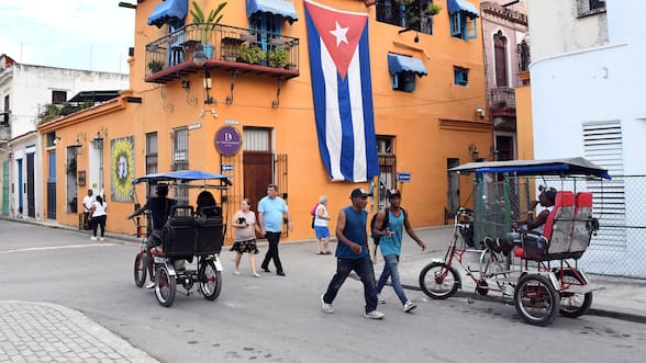 Trump dice que “se ocupará pronto de Cuba” en medio de un fuerte aumento de vuelos de vigilancia cerca de la isla