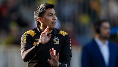 El gran 2025 de los técnicos chilenos: la distinta formación de los entrenadores que arrasaron con los títulos