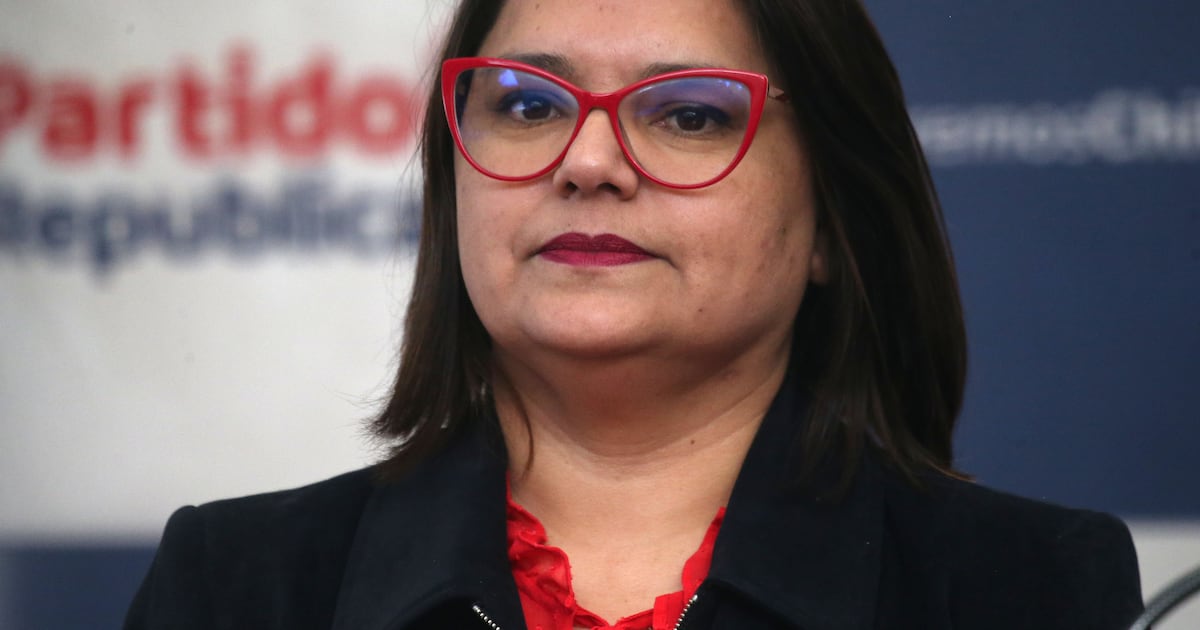 Ruth Hurtado abre nuevo flanco: dice que hoy Jaime Guzmán “estaría en el Partido Republicano y no en la UDI” y que votaría por Kast y no por Matthei