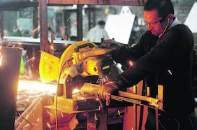 Mercado prevé Imacec de hasta 17% en octubre tras cifras sectoriales en línea con las expectativas