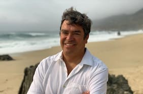 Max Bello, experto en políticas oceánicas: “Mucha gente ni siquiera sabía que habían ballenas o tiburones en el país”