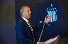 Presidente de Talleres responde a las graves acusaciones de árbitro y se lanza contra Chiqui Tapia