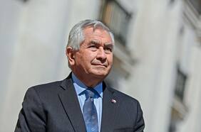 Exministro Paris critica reacción del Minsal por “bacteria asesina”: “Sorprende que dé la alerta la semana pasada, cuando ya esto estaba anunciado”